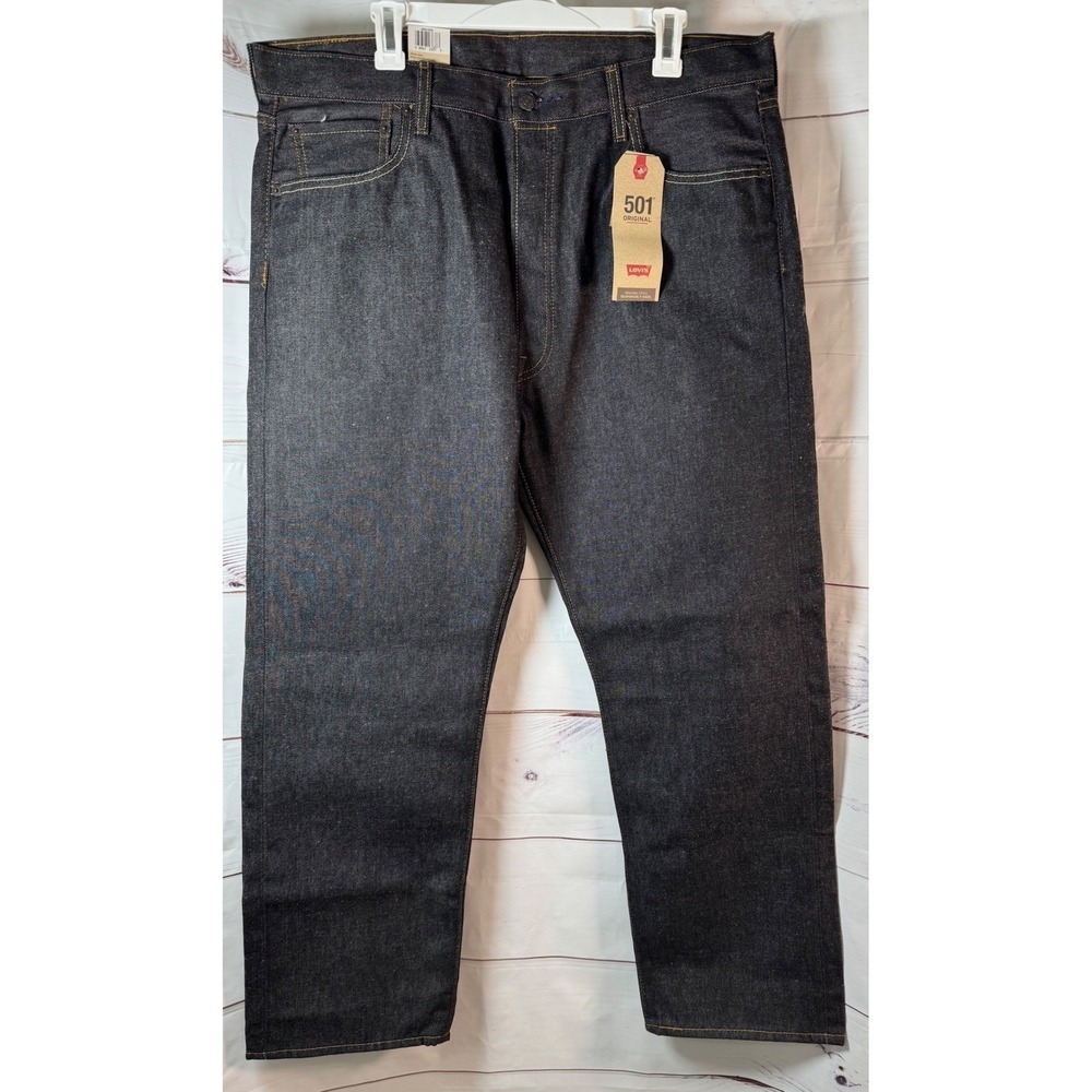 NWT / Levi's 501 Original Men's Jeans / Size 38x30 /‎ Sku0143
